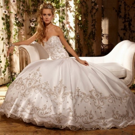 Свадебный наряд