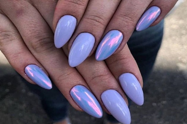 Фиолетовый маникюр