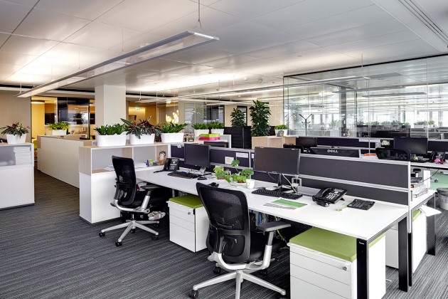 Узнай о коллеге все по его рабочему столу Рабочий стол коллеги