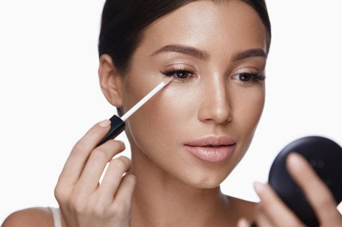 Молодость и красота с консилером для лица