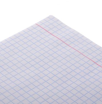 ГДЕ КУПИТЬ ТЕТРАДИ В КЛЕТОЧКУ