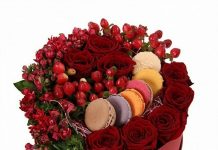 Цветы в коробке