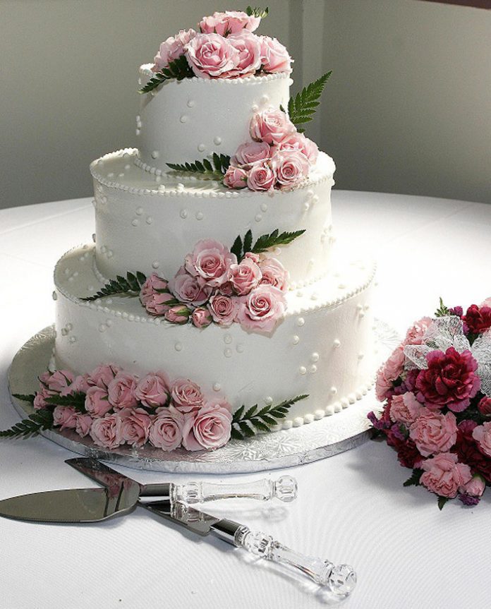 Торты свадебные: чем они отличаются ключ: свадебный торт