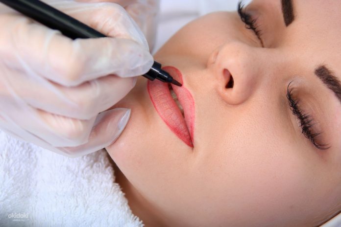 Для чего нужен татуаж контура губ