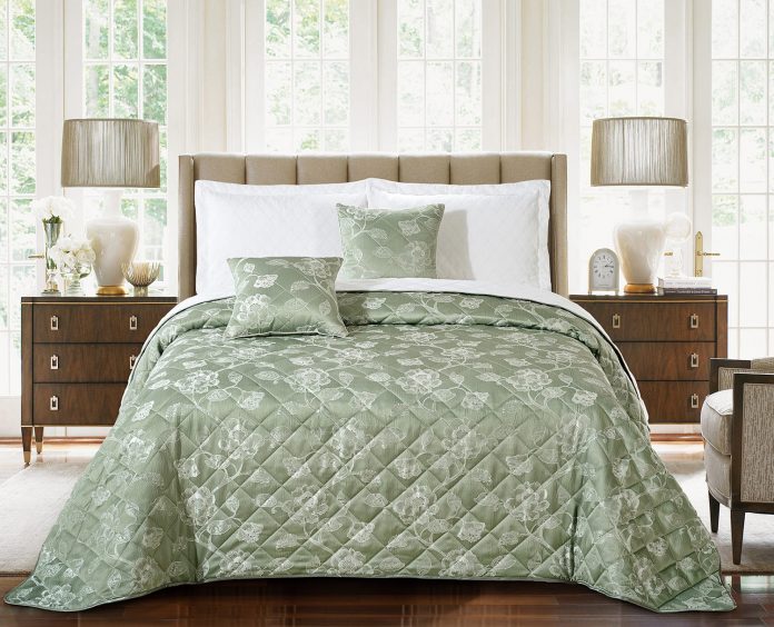 ПОКРЫВАЛА СТЕГАНЫЕ: ПЛЮСЫ