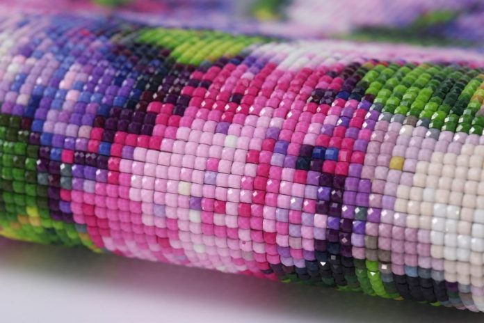 5 рекомендаций по работе с алмазной мозаикой