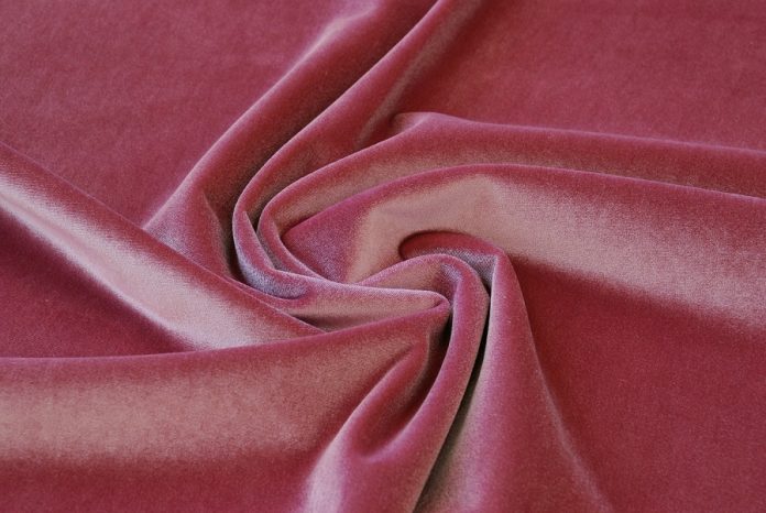 Особенности велюровой ткани