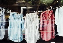 Лайфхаки для одежды и обуви: топ самых популярных лайфхаков