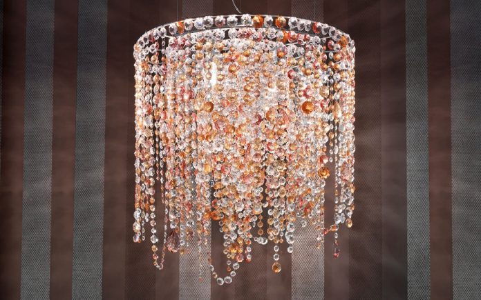 Потолочные светильники со стеклярусом: ярко и необычно