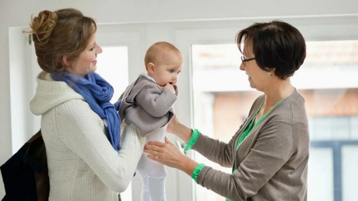 Как выбрать няню ребенку