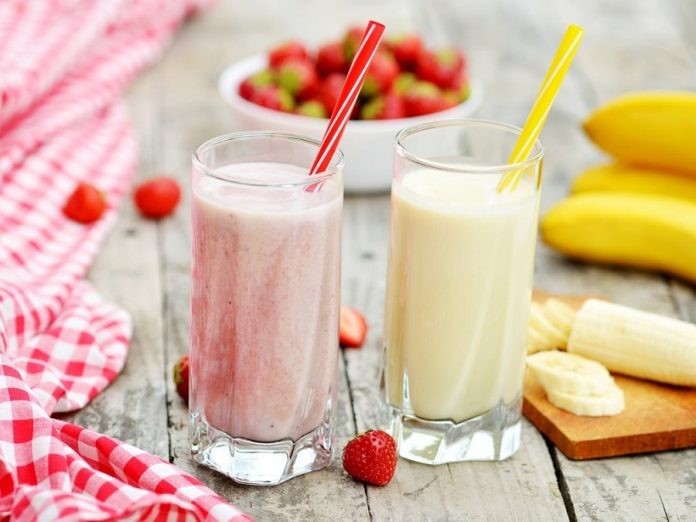 Как сделать молочный коктейль