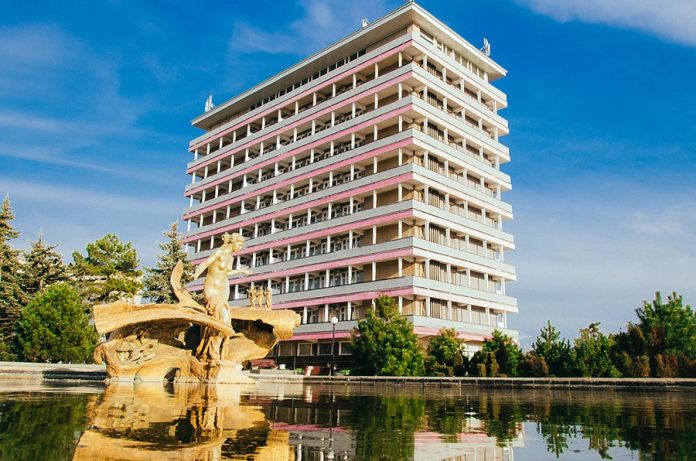 Популярный медицинский центр в Евпатории