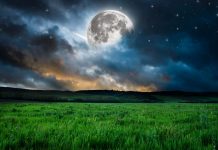 Луна в натальной карте: что это значит