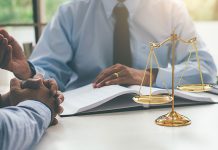 Зачем нужна консультация и помощь юриста