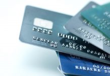 Почему работодателям удобно перечислять зарплату на карту