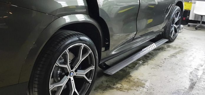 Автоматические пороги на BMW X6 (G06): особенности и преимущества