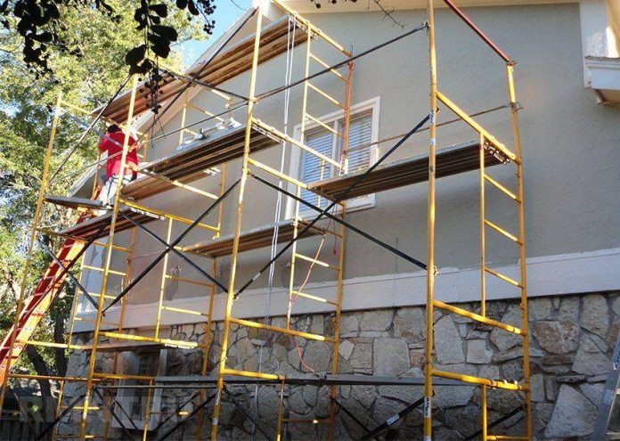 Какие бывают строительные леса