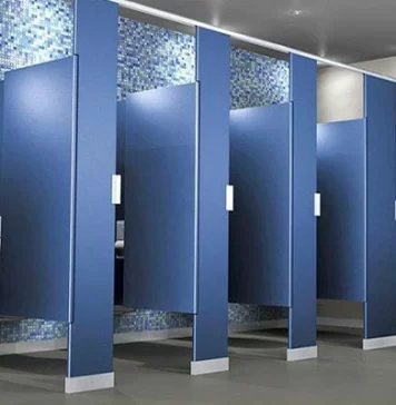 Из каких материалов могут быть изготовлены сантехнические перегородки