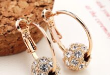 Привлекательность серег: Руководство по стилям и материалам