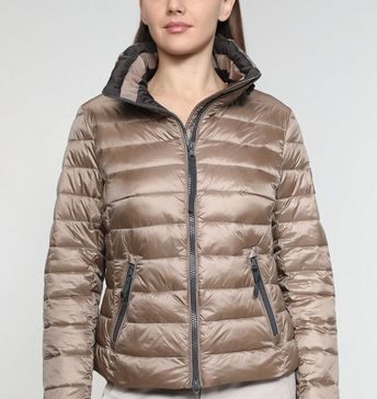 Покупка женских курток онлайн