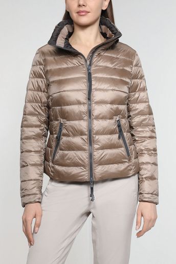 Покупка женских курток онлайн