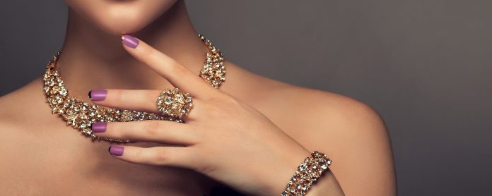 Преимущества покупки ювелирных изделий в Интернете