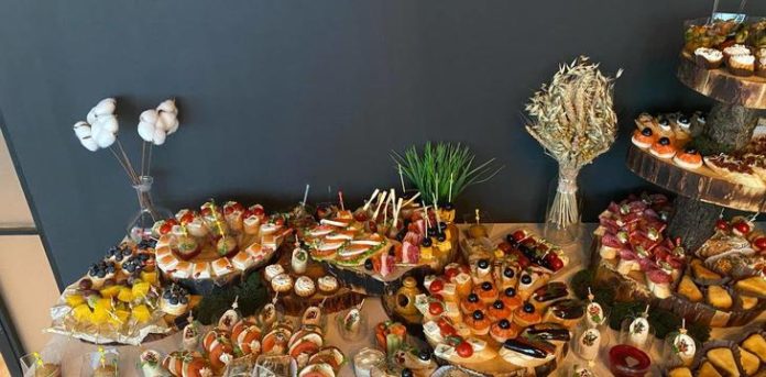 Кейтеринг на фуршете: искусство и элегантность