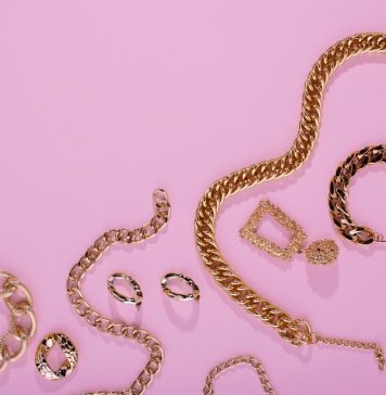 Выбираем золотую цепочку на шею
