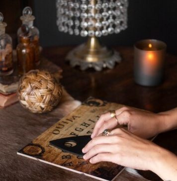 Снятие порчи и сглаза онлайн: какие преимущества