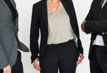 Женские бизнес костюмы — стиль и профессионализм