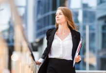 Успех в бизнесе — женские колготки как ключ к процветанию