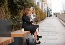 Женские колготки в мире бизнеса