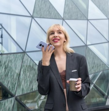 Бизнес Кэжуал — Стиль Женщин в Корпоративном Мире