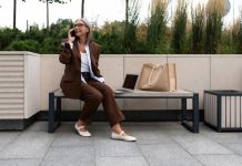 Женская бизнес-одежда — стильный выбор в интернет-магазине