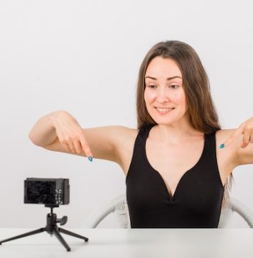 Женский успех в мире видео