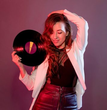 Музыкальные записи на Виниле, CD и DVD: особенности и преимущества