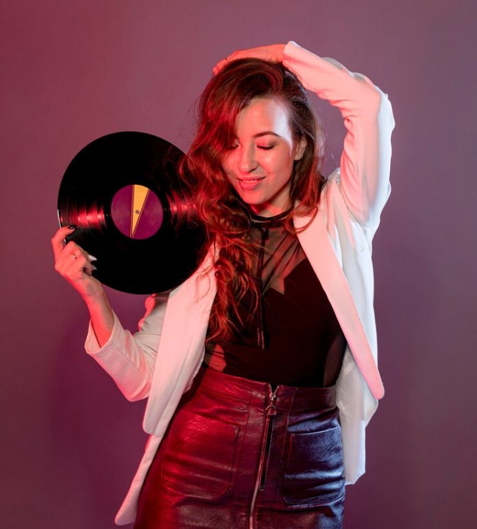 Музыкальные записи на Виниле, CD и DVD: особенности и преимущества