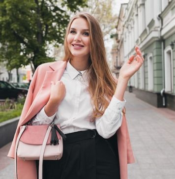 Успешный бизнес — продажа женских сумок