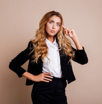 Женские прически для бизнес-образа