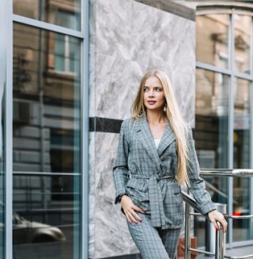 Женский стиль бизнес кэжуал — сочетание комфорта и профессионализма