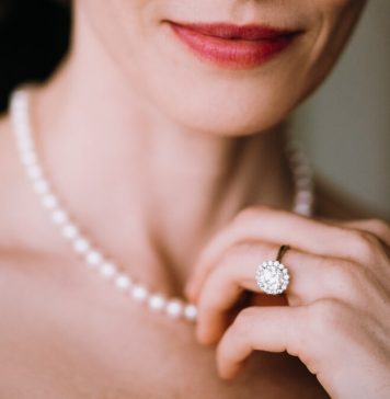 Женское колье с жемчугом: какие преимущества