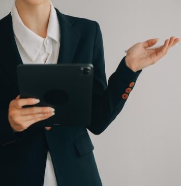 Бизнес Женские Руки — Возможности и Преимущества