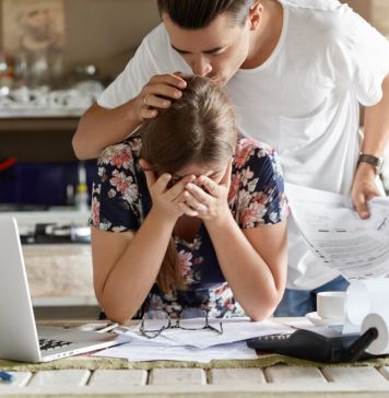 Как подать на алименты в браке: что стоит знать