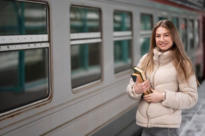Заказать ЖД билет на поезд онлайн: какие преимущества