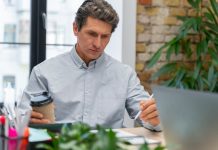 Как стать пиар-менеджером: Путь к успешной карьере в мире коммуникаций