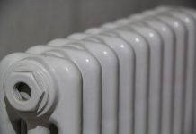 Как слить воду с батареи отопления в квартире