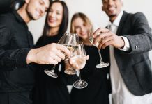 Корпоратив в банкетном зале: как организовать незабываемое событие