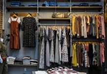 Женская одежда и обувь из-за рубежа: стиль, качество и немного приключений