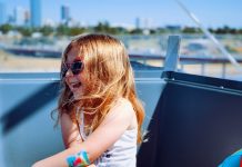 Семейный парк под крышей: где дети покоряют вершины, а взрослые отдыхают душой