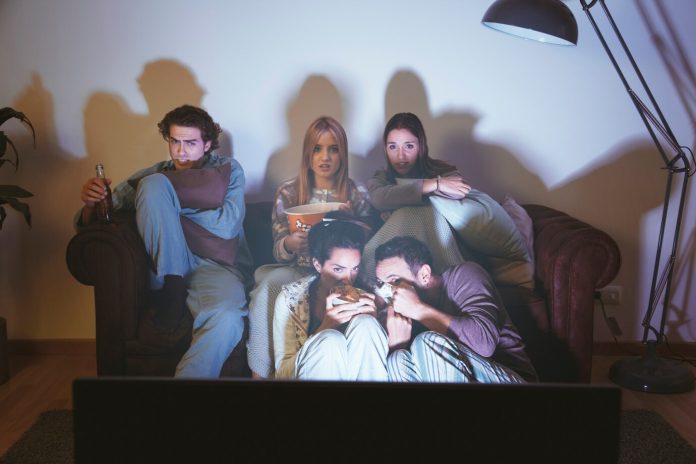 Фан-сайт сериала «Постучись в мою дверь»: Входите в мир любви и интриг